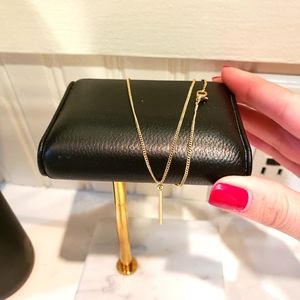 Gold tone bar drop necklace, new no tags.